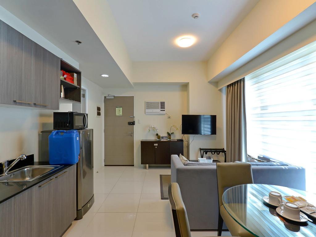 Currency Serviced Suites Manilla Buitenkant foto