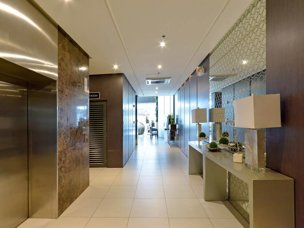 Currency Serviced Suites Manilla Buitenkant foto