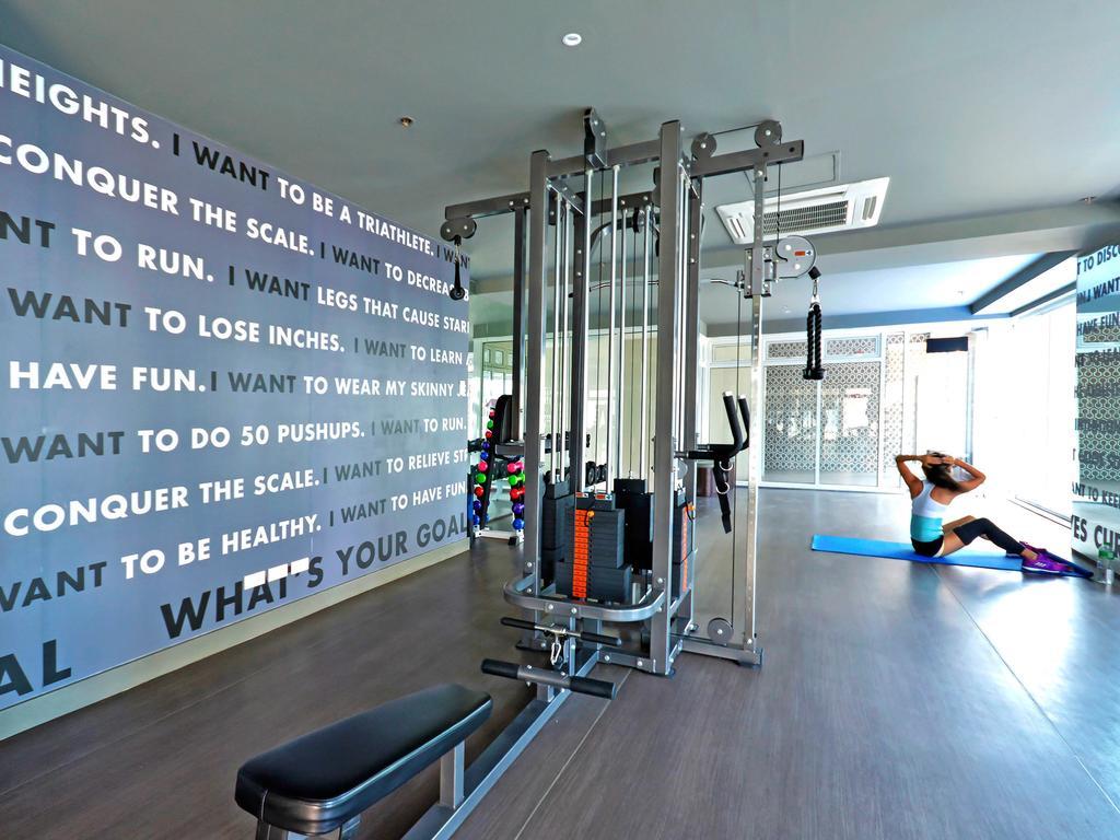 Currency Serviced Suites Manilla Buitenkant foto
