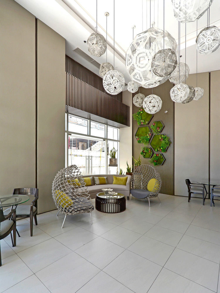 Currency Serviced Suites Manilla Buitenkant foto