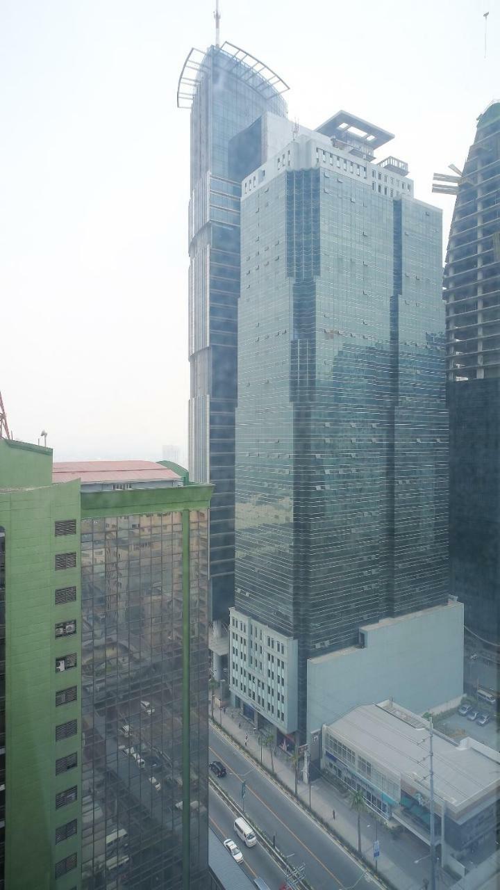 Currency Serviced Suites Manilla Buitenkant foto